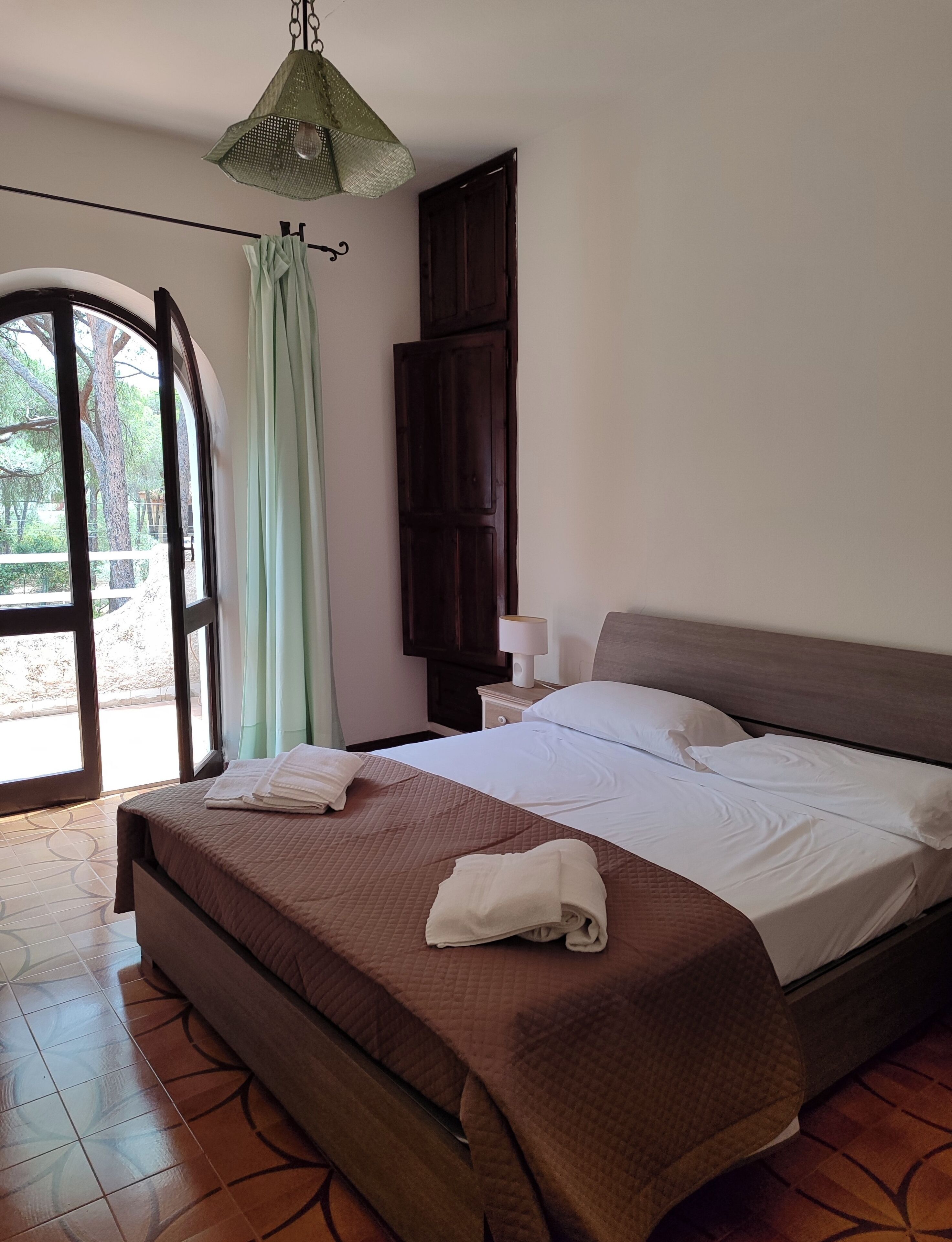 7 dormitorios, tabla de planchar con plancha, wifi y ropa de cama