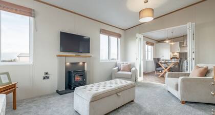 Lodge No 82 | Stewart's Resort Cameron