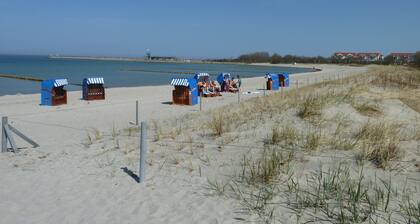 Strandnahes Appartement mit Yachthafenblick "fischerhus"