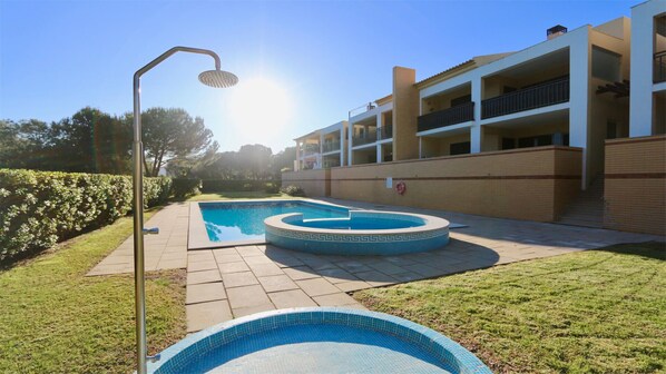 Piscina all'aperto
