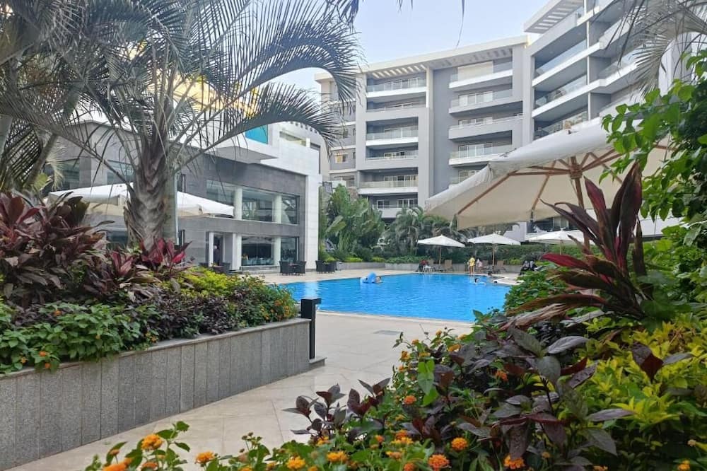 Parkside boutique 3 bedroom apartment