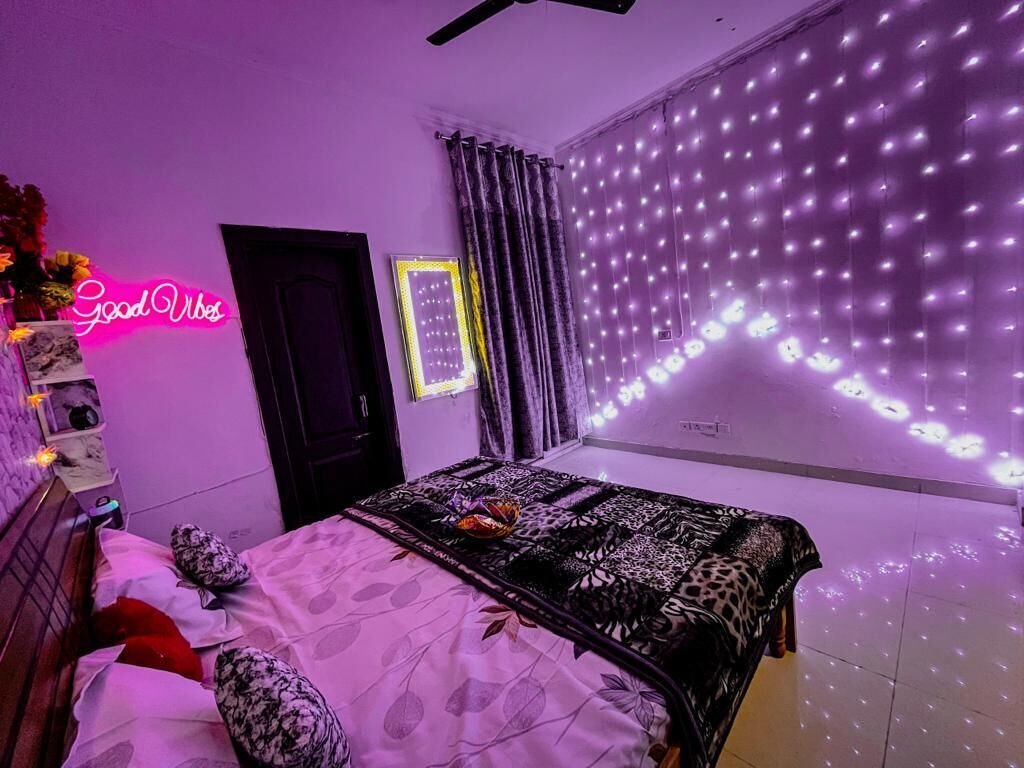 3 habitaciones, tabla de planchar con plancha, wifi y ropa de cama 