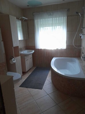 Towels, toilet paper