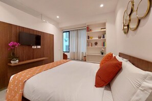 Apartment | 2 bedrooms, iron/ironing board, bed sheets - Casa Indipendente a Prati (Rome)