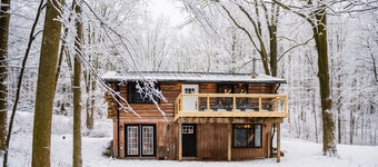 Secluded Naples Cabin w/ Deck & Stream Views