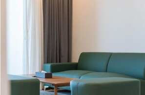 Superior Double Room, 2 Bedrooms (NO View and Lower floor) | Free WiFi, bed sheets - Chestertons Naksan (Yangyang)