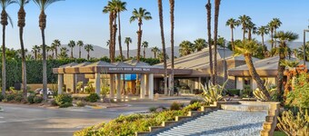 Great location for Stagecoach or a weekend getaway with world class golf. 