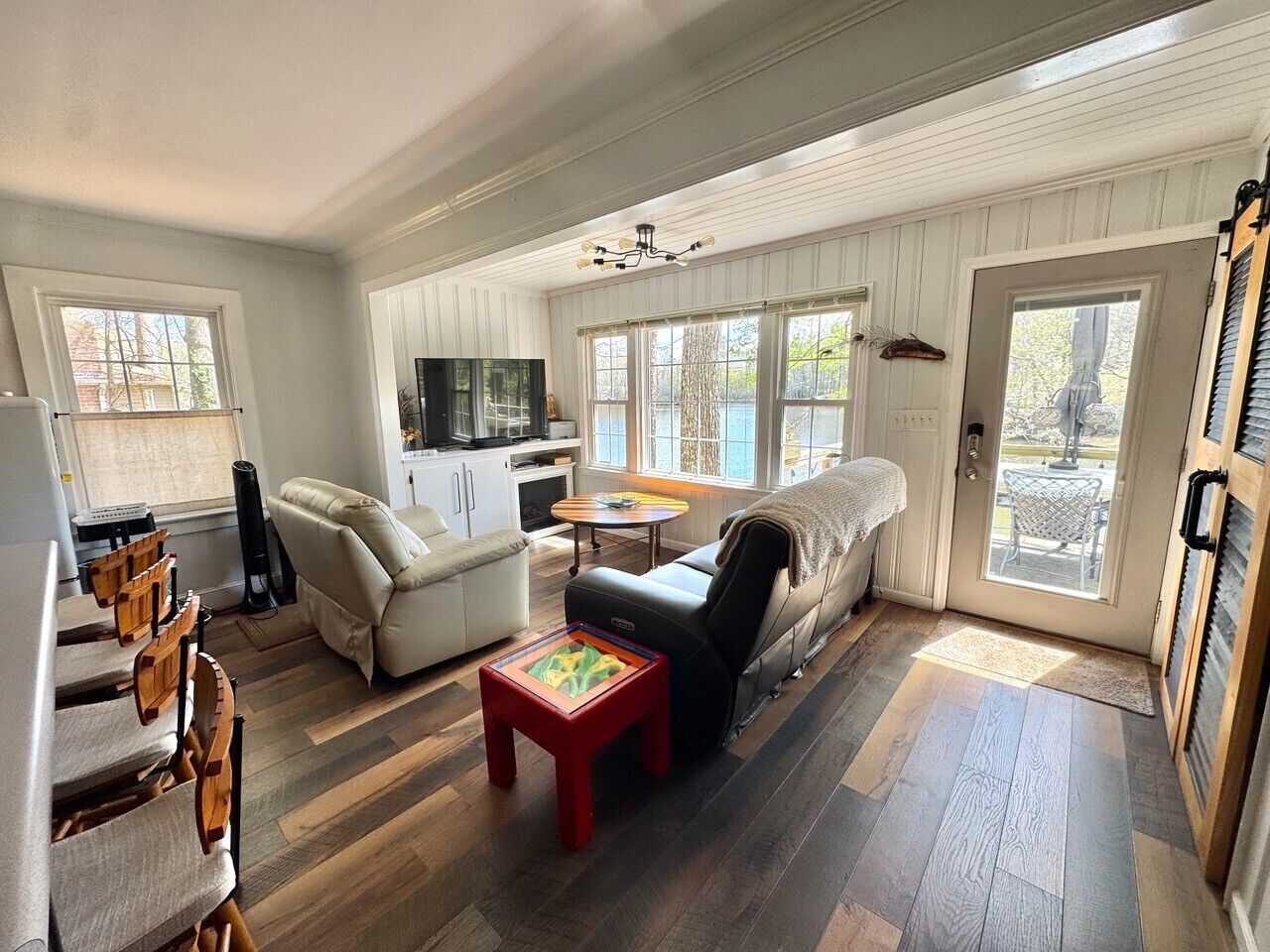 智能電視、壁爐、打印機