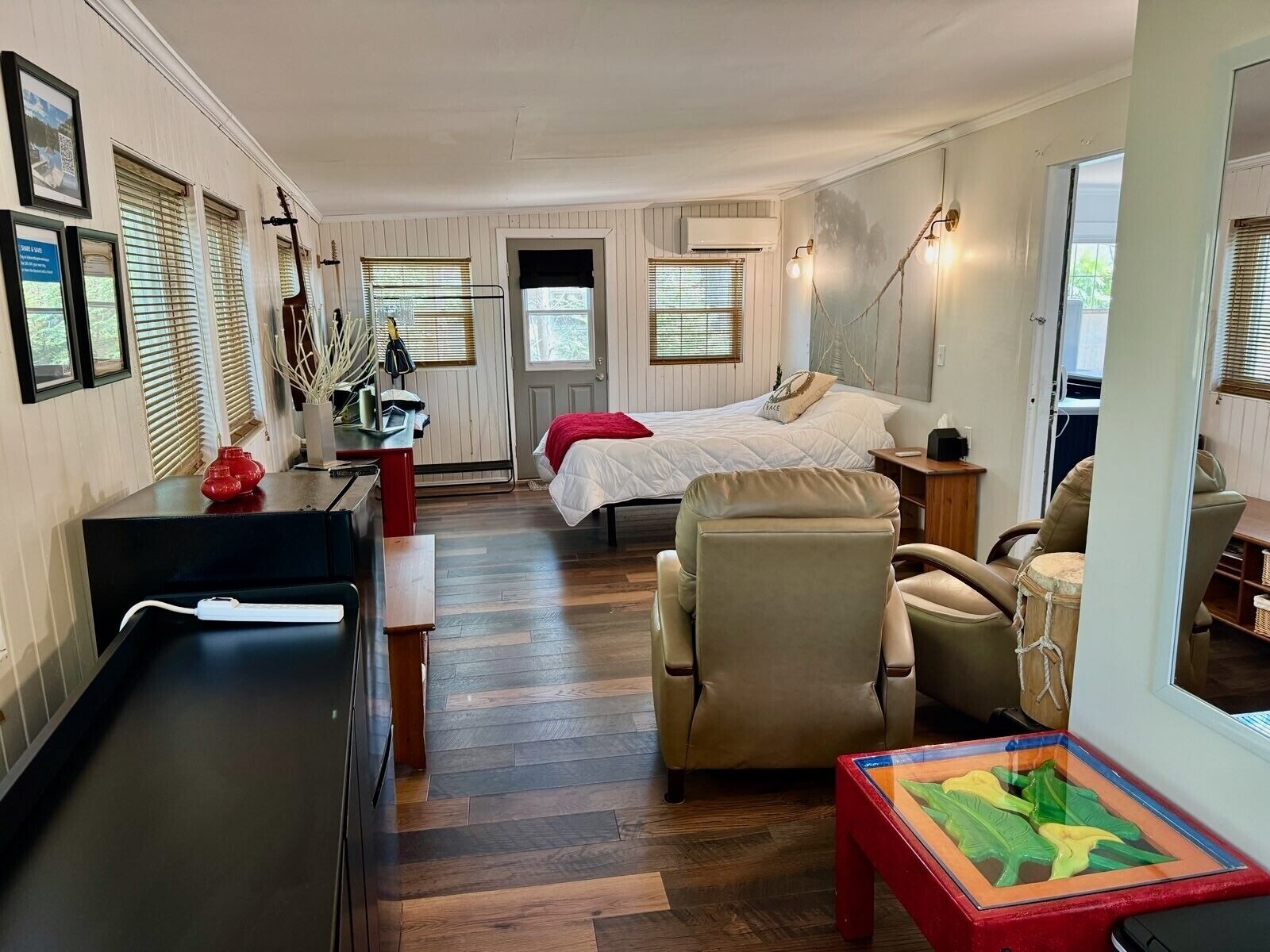 1 bedroom, desk, iron/ironing board, free WiFi