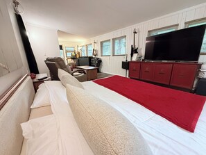 1 Schlafzimmer, Schreibtisch, Bügeleisen/Bügelbrett, kostenloses WLAN