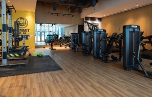 Fitness facility - Studio Apartment Seven Palms Jumeirah - Rooftop Infinity Pool and Gym access  (Dubai)