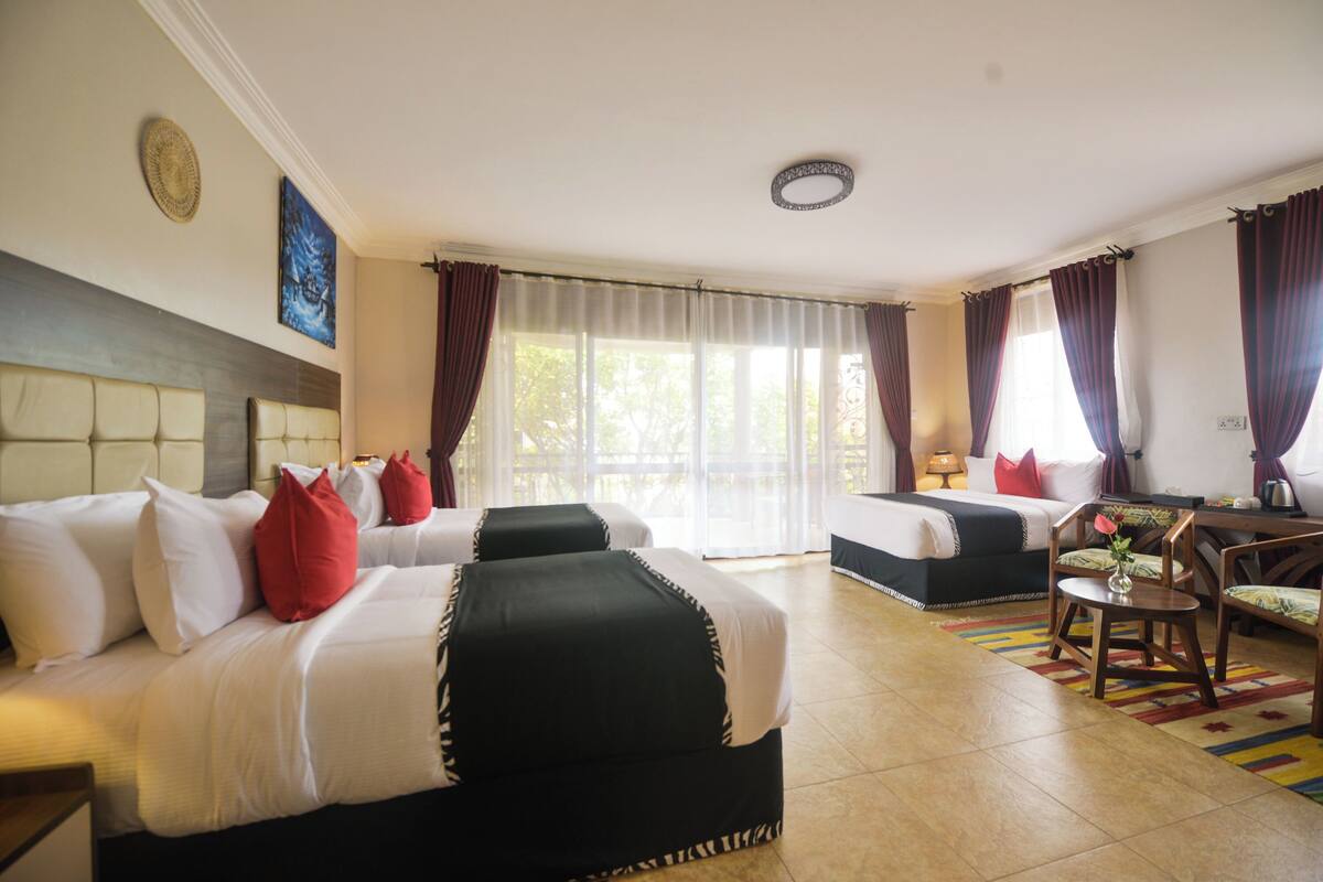 Deluxe Triple Room