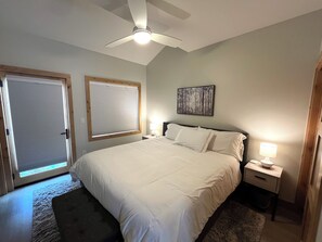 2 Schlafzimmer, Bügeleisen/Bügelbrett, kostenloses WLAN, Bettwäsche