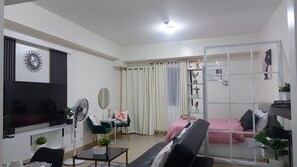 1 bedroom, WiFi, bed sheets