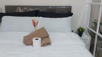1 bedroom, WiFi, bed sheets