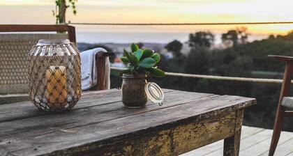 Chambre avec vue mer dans l'éco-lodge de Carbonaccio
