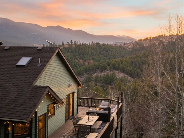 Outdoor dining - The Antler Overlook | Rocky Mountain Sunset Views on 3 Acres (Bailey)
