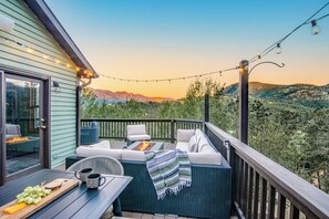 Outdoor dining - The Antler Overlook | Rocky Mountain Sunset Views on 3 Acres (Bailey)