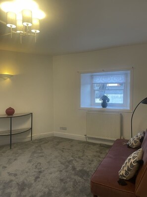 Smart TV - Beautiful central flat, minutes walk from Gloucester's historic Docks (Gloucester)