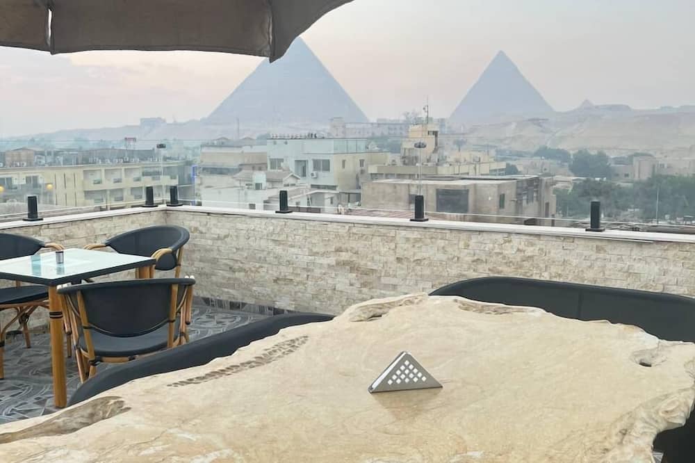 Aziz Egypt Pyramids Hotel