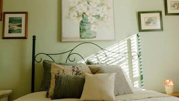 2 chambres, fer et planche à repasser, Wi-Fi gratuit, draps fournis