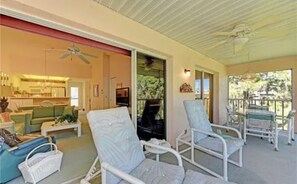 Property grounds - Charming Old Florida Condo….Minutes to World Famous Beaches (Englewood)