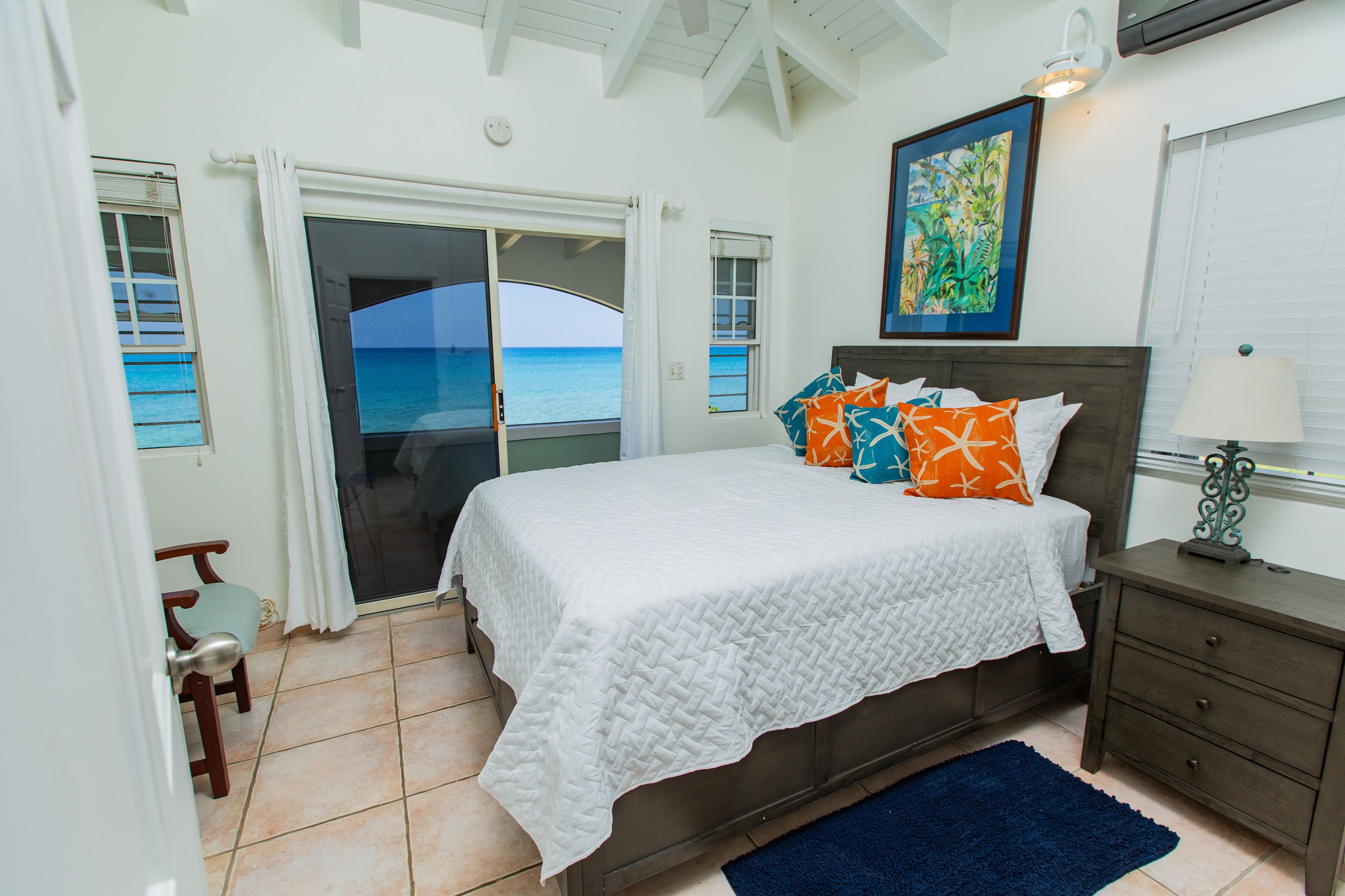 2 soverom, strykejern/-brett, wi-fi og sengetøy