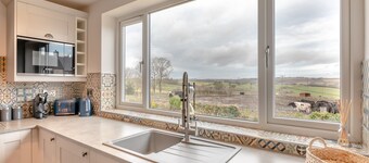 2 bedroom accommodation in Quebec