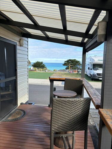 Cozy Cabin with Ocean Views on the Great Ocean Road