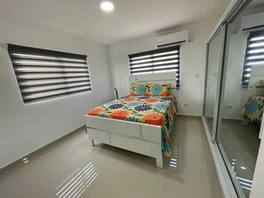 3 Schlafzimmer, Bügeleisen/Bügelbrett, WLAN