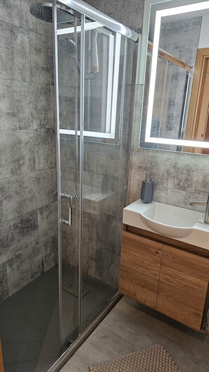 Dusche, Haartrockner