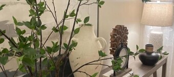 Near Claremont La Verne near highways 10 57 210 Memory foam Queen's bed