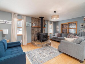 Smart TV, fireplace, video games, books