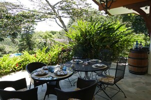 Desayuno continental incluido todos los días 