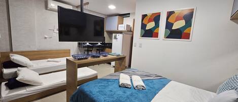 1 bedroom, iron/ironing board, free WiFi