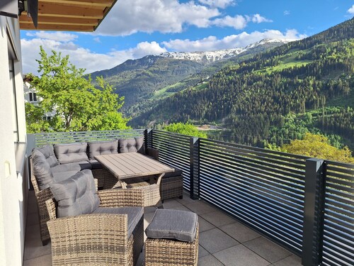 Gemütliche Ferienwohnung im bergwaerts.tirol - Apart Gipfelblick