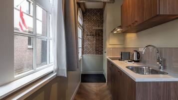Suite estudio City | 1 dormitorio, caja fuerte, wifi gratis y ropa de cama