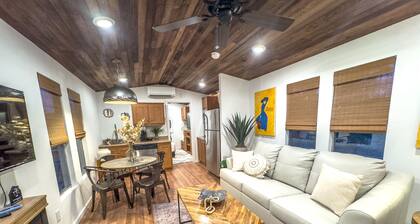 Little Black Cabin in the Oaks