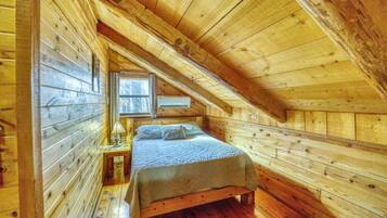 4 bedrooms, WiFi, bed sheets