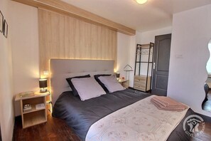 2 sovrum, strykjärn/strykbräda, gratis wi-fi och sängkläder