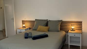 1 bedroom, travel crib, free WiFi, bed sheets