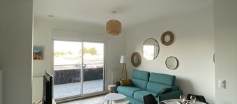 Appartement cosy, bord des quais, proche centre ville et plage