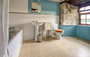 Shower - Gorgeous home in Chiché with house sea view (Chiché)