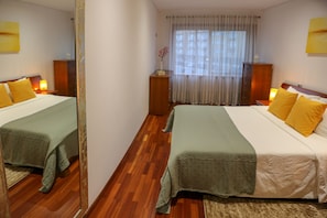 1 chambre, fer et planche à repasser, Wi-Fi, draps fournis