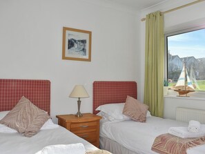 2 bedrooms, free WiFi, bed sheets