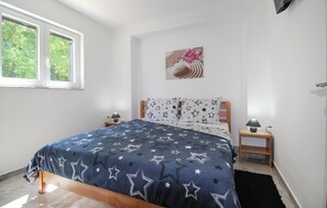 3 slaapkamers, een kluis op de kamer, een strijkplank/strijkijzer