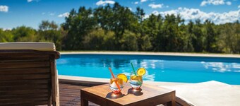 Traditional Istrian house with large pool in a very private location in Istria