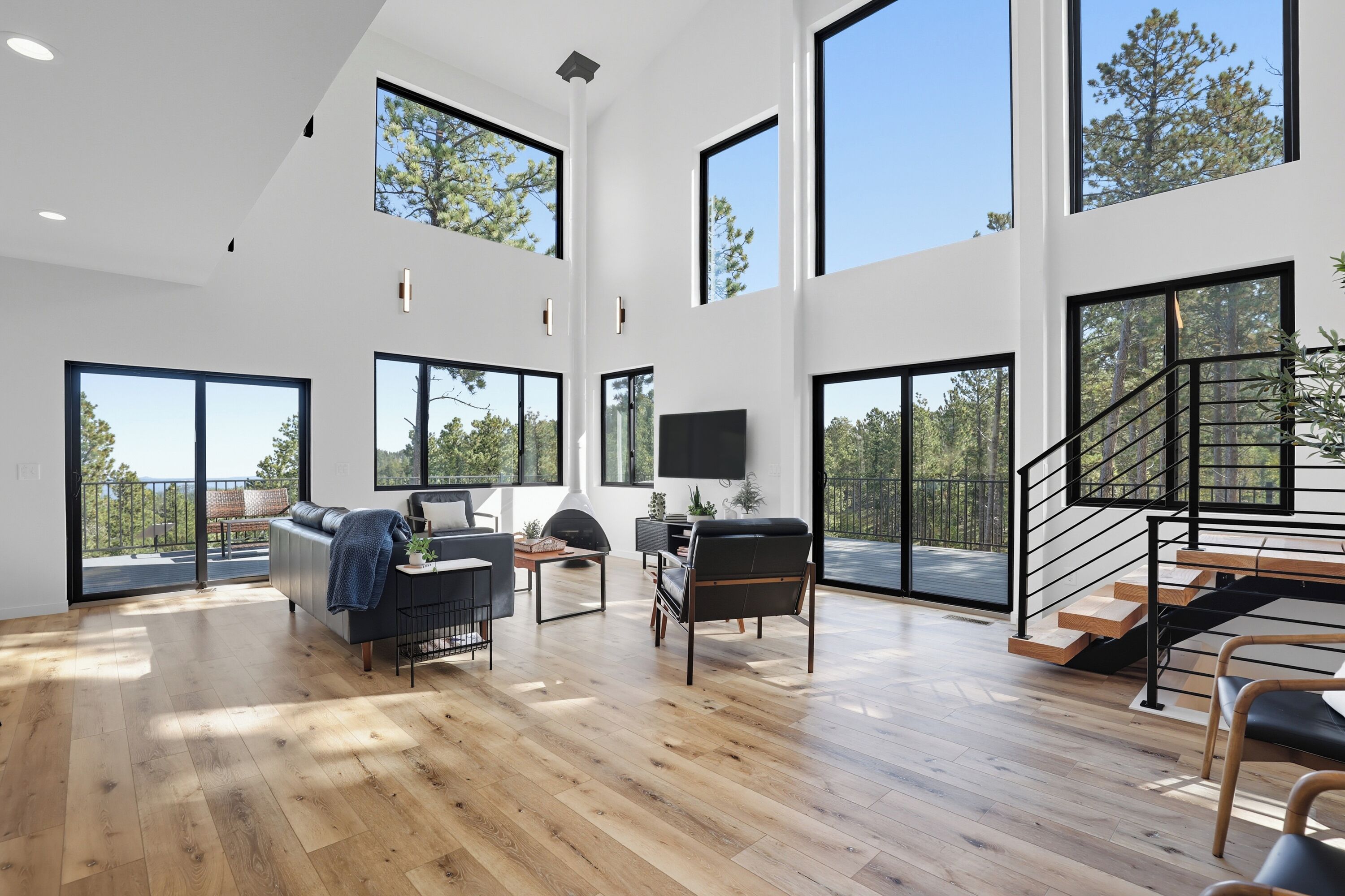 Smart TV, fireplace, foosball, table tennis