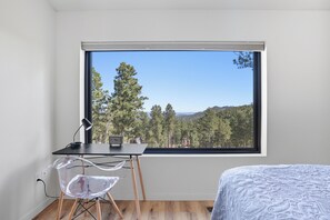 4 Schlafzimmer, Reisekinderbett, WLAN, Bettwäsche