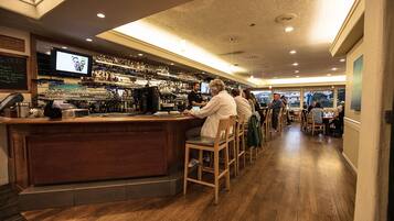 Bar (en la propiedad)